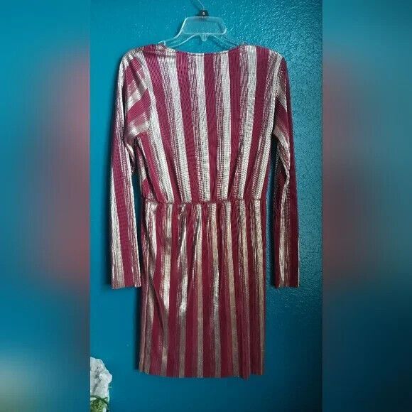 LULUS Dress Medium Gold and Burgundy Striped V.I.P. Party Pleated Long Sleeve - Picture 7 of 7